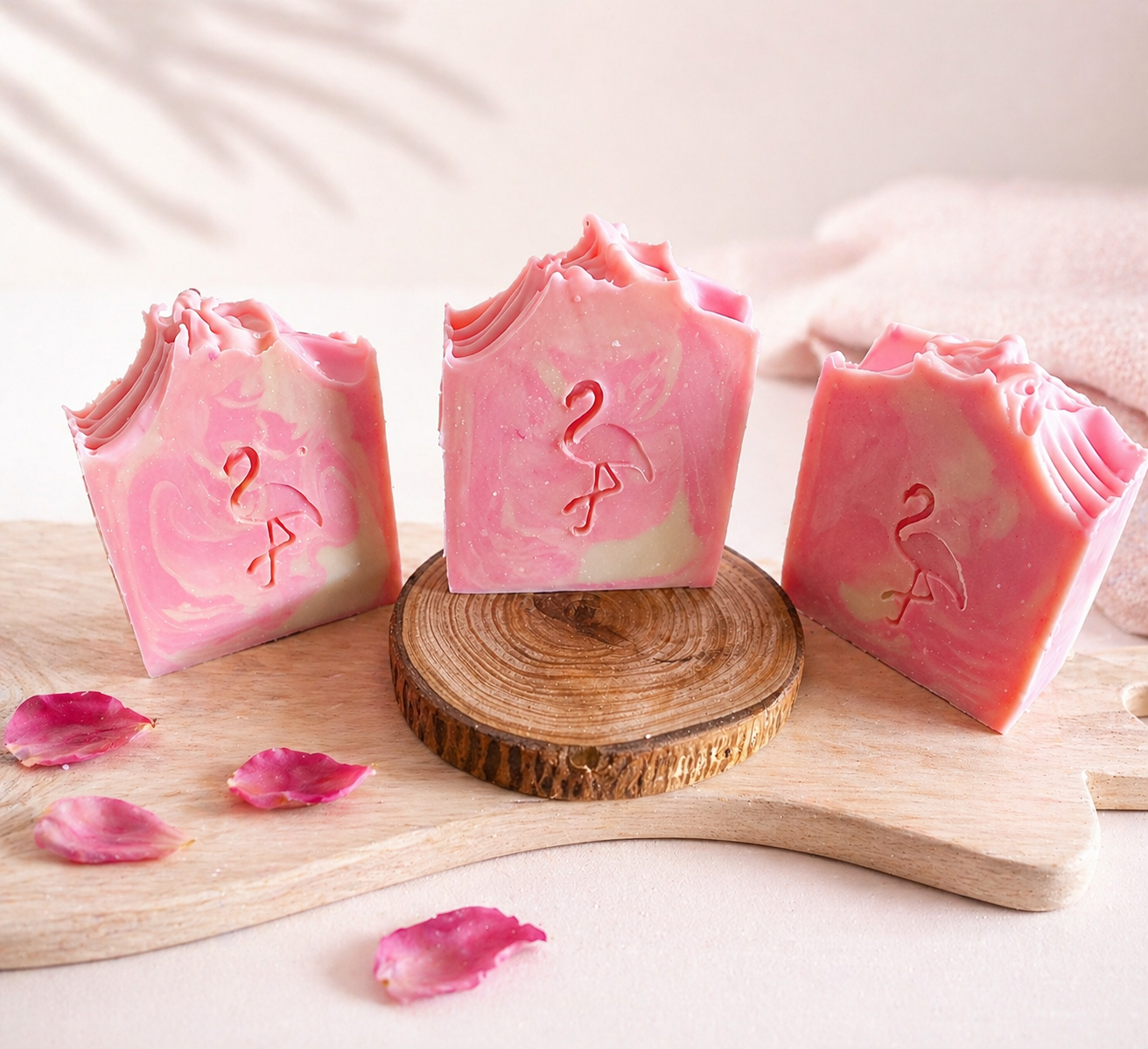 Pink Lady. Tallow and Goat Milk. Floral Scent.